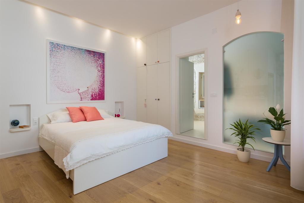 That Place Studio Apartment Trogir Exteriör bild